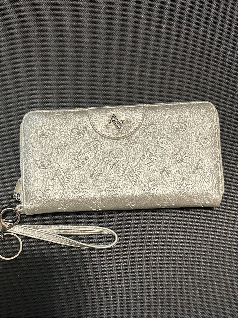 Adrienne Vittadini Metallic Silver Embossed Wristlet